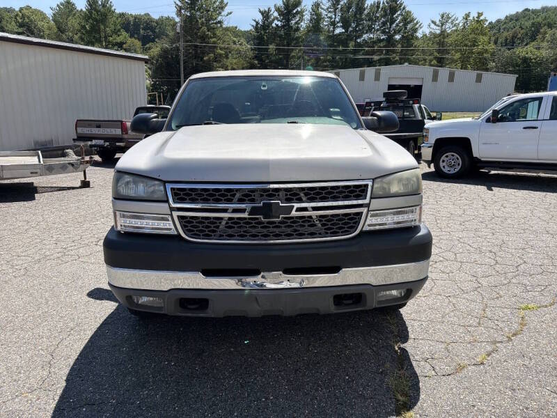chevrolet silverado 2500hd 2005 1GCHK29285E331691 image chevrolet silverado 2500hd 2005 1GCHK29285E331691 image